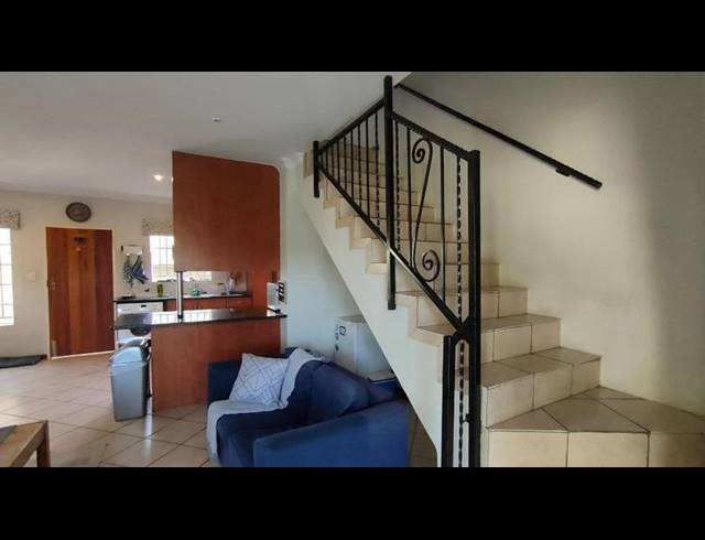 3 BEDROOM TOWNHOUSE FOR SALE IN ANNLIN